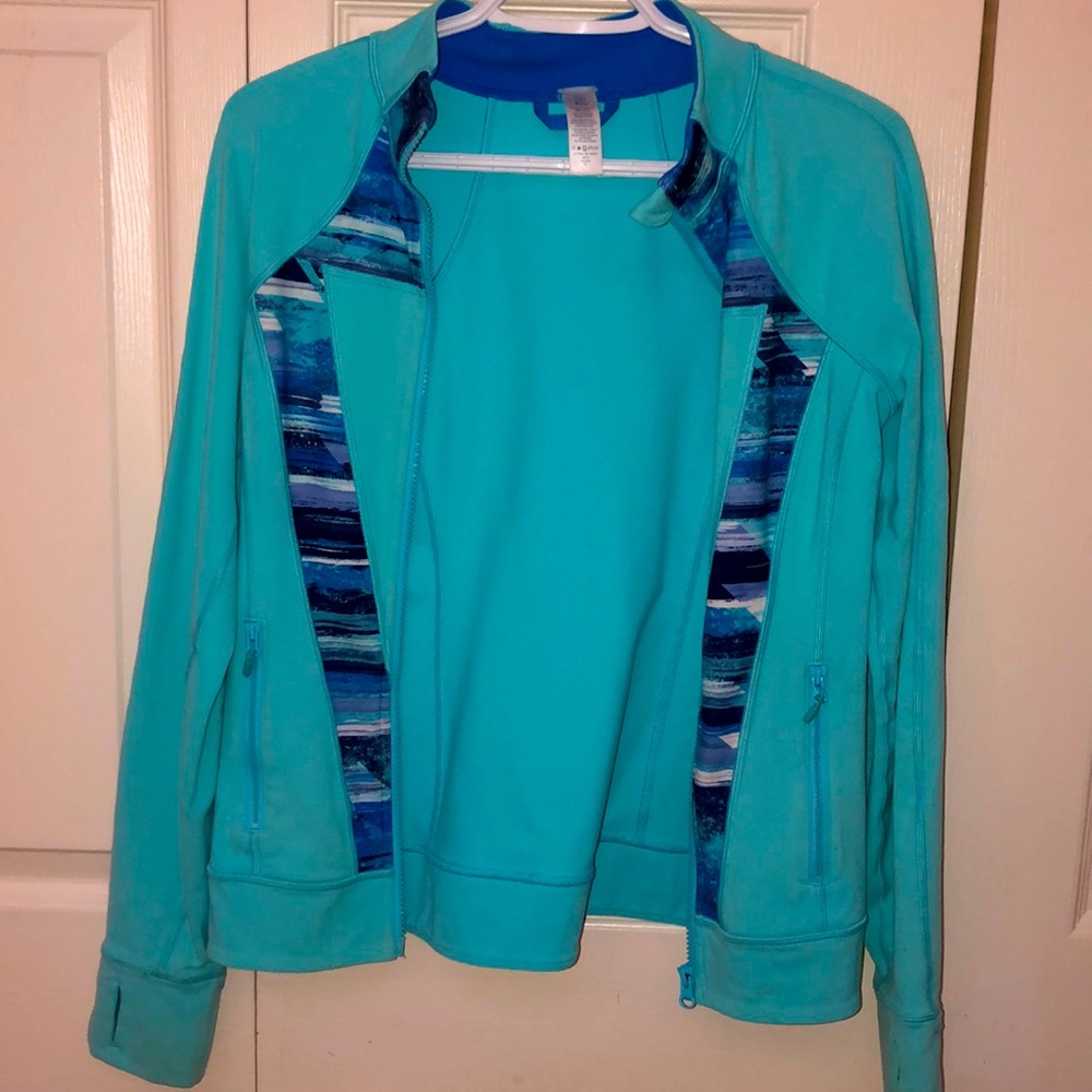 Ivivva sweater